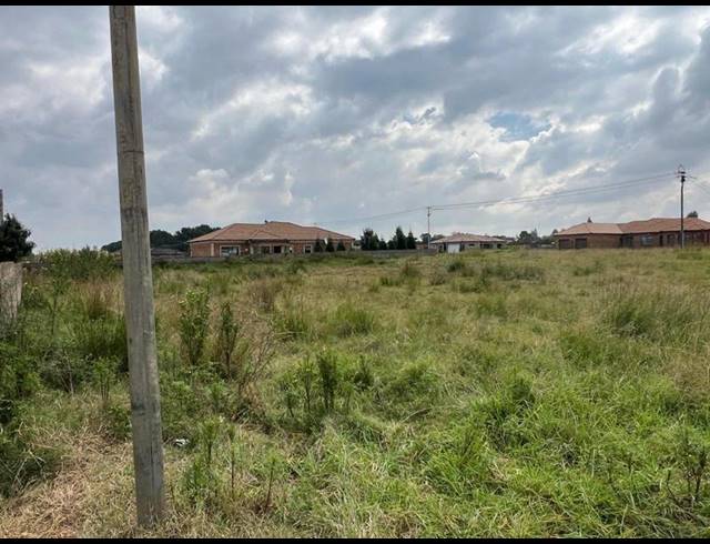 LAND FOR SALE IN WELGEDACHT